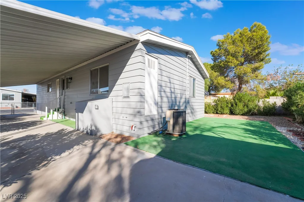 3538 Fort McHenry, Las Vegas, NV 89122