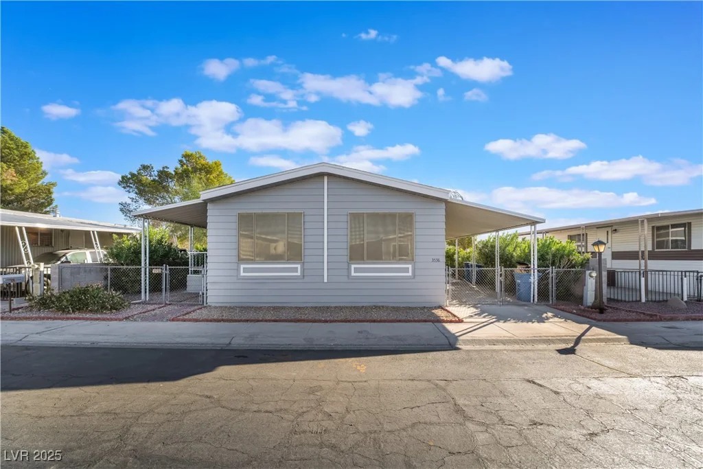 3538 Fort McHenry, Las Vegas, NV 89122
