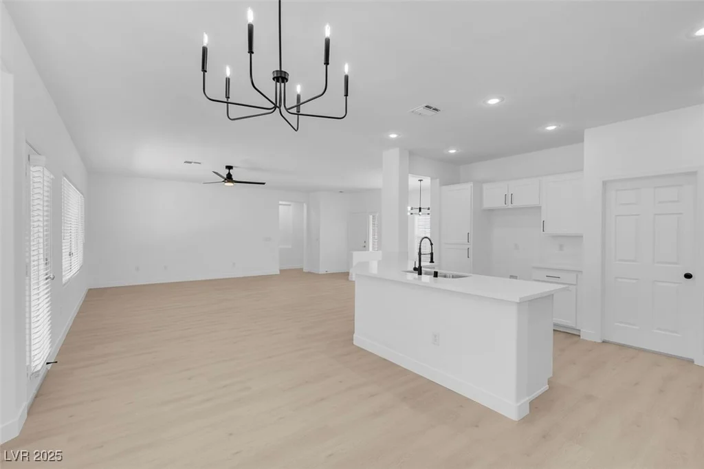 2735 Fort Myer, Henderson, NV 89052