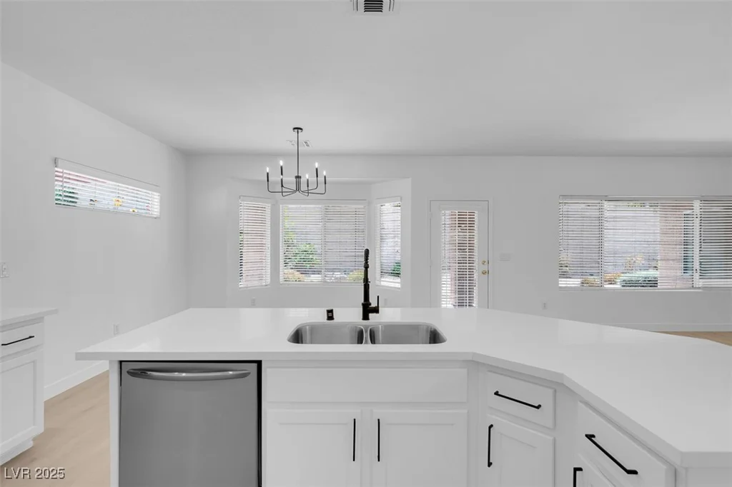 2735 Fort Myer, Henderson, NV 89052