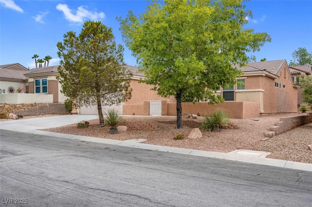 2735 Fort Myer, Henderson, NV 89052