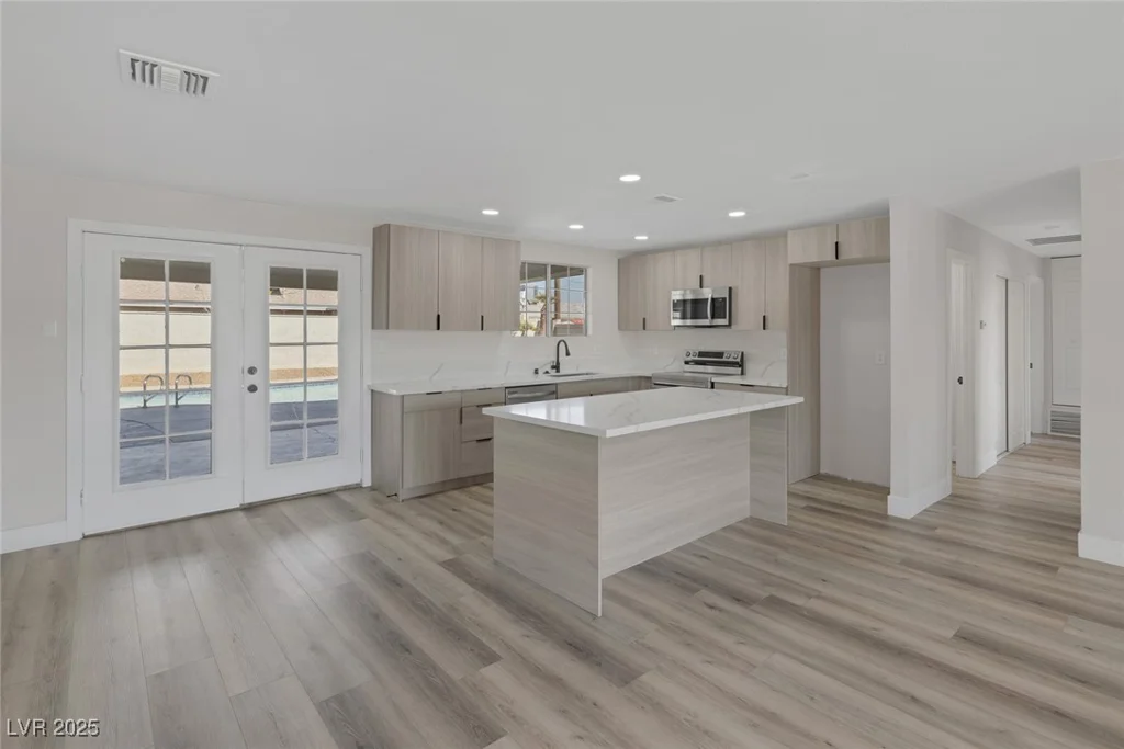 4506 Alpine, Las Vegas, NV 89107
