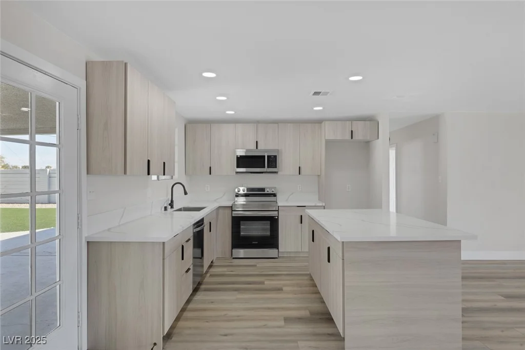 4506 Alpine, Las Vegas, NV 89107