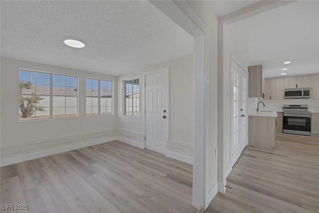 4506 Alpine, Las Vegas, NV 89107