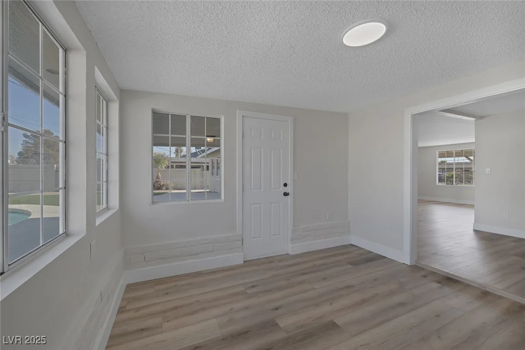 4506 Alpine, Las Vegas, NV 89107