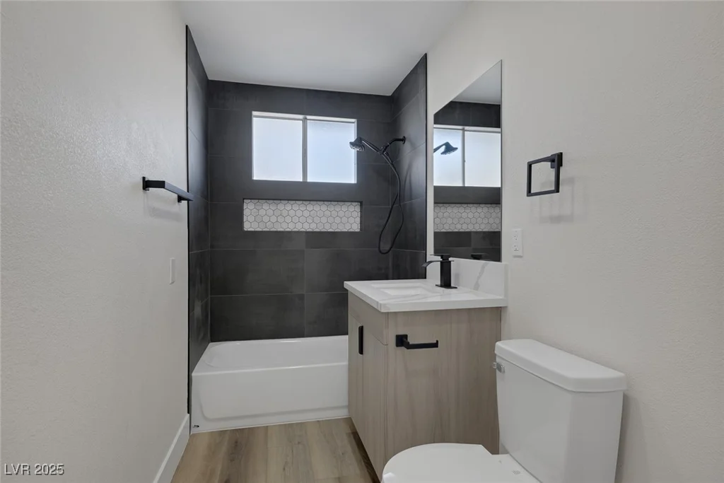 4506 Alpine, Las Vegas, NV 89107