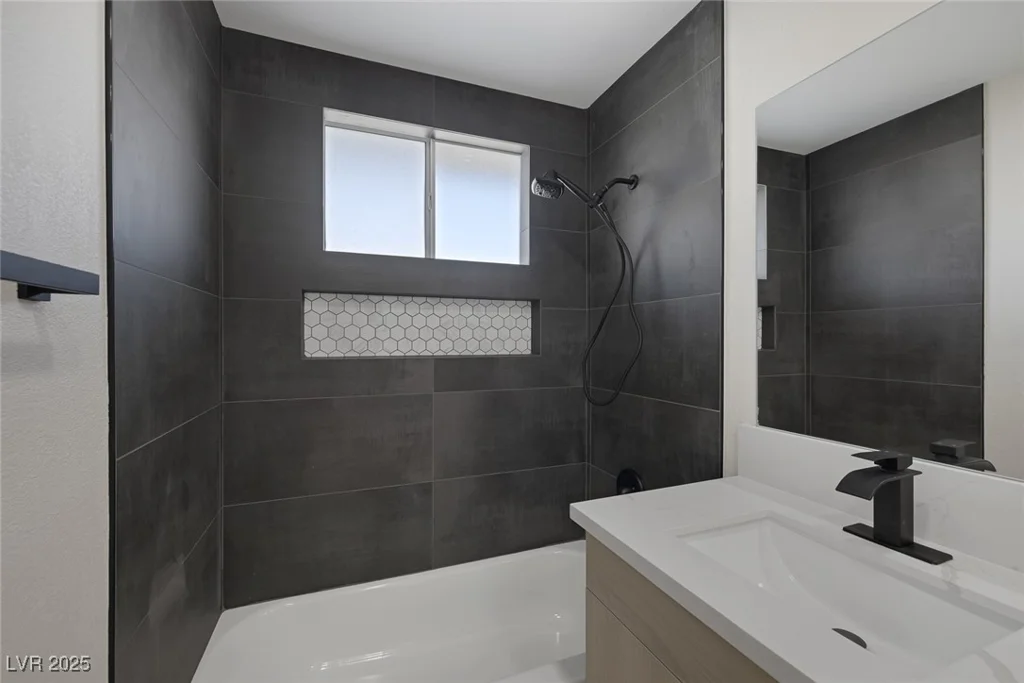 4506 Alpine, Las Vegas, NV 89107