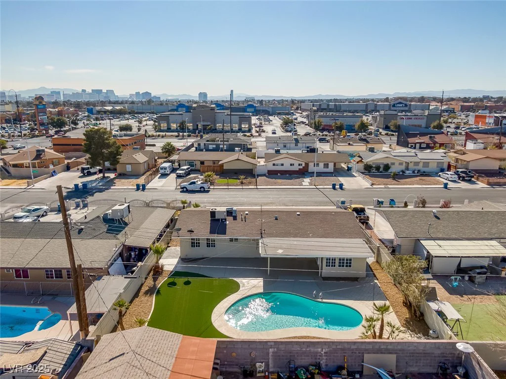 4506 Alpine, Las Vegas, NV 89107