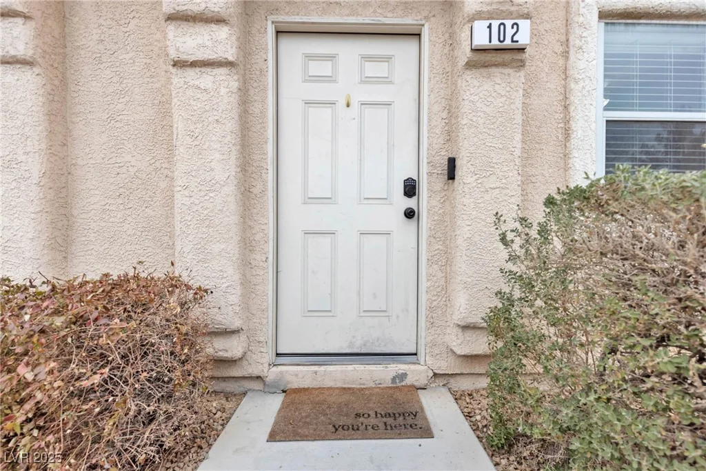 9323 Leaping Deer, Las Vegas, NV 89178