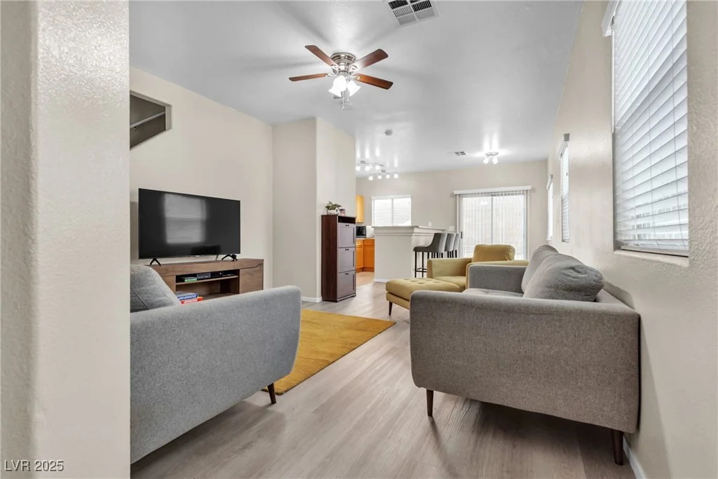9323 Leaping Deer, Las Vegas, NV 89178