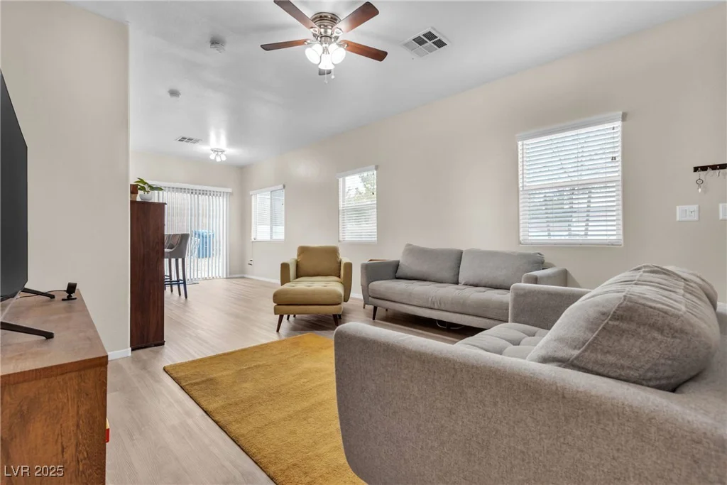9323 Leaping Deer, Las Vegas, NV 89178