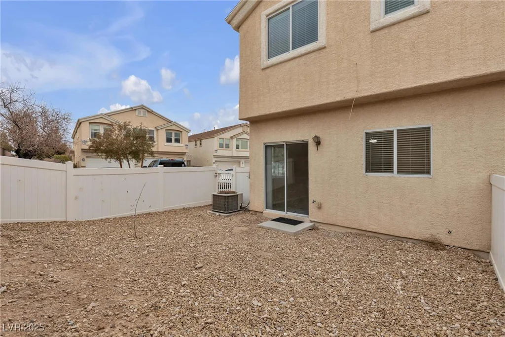9323 Leaping Deer, Las Vegas, NV 89178