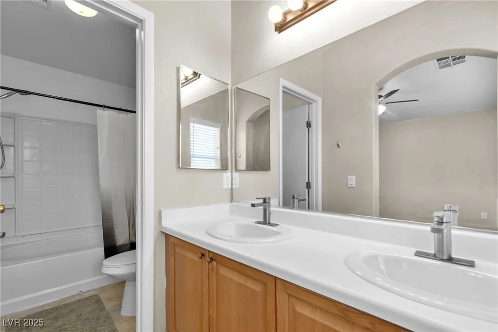 9323 Leaping Deer, Las Vegas, NV 89178