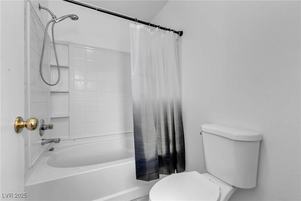 9323 Leaping Deer, Las Vegas, NV 89178