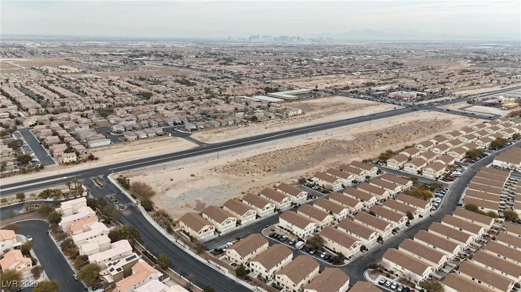 9323 Leaping Deer, Las Vegas, NV 89178