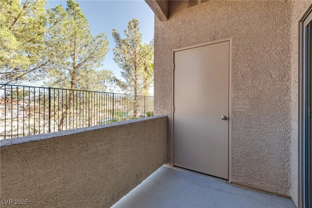 8805 Jeffreys, Las Vegas, NV 89123