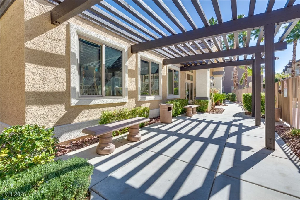8805 Jeffreys, Las Vegas, NV 89123
