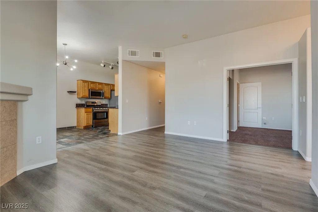 8805 Jeffreys, Las Vegas, NV 89123