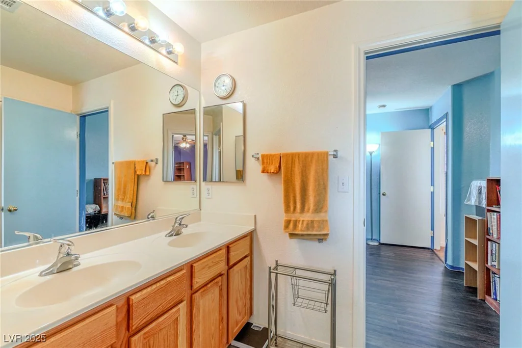 5373 Sleeping Cat, Las Vegas, NV 89122