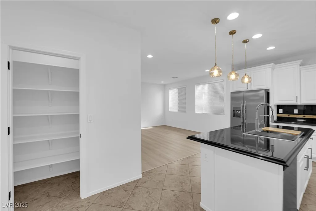 2033 Old Field, North Las Vegas, NV 89081