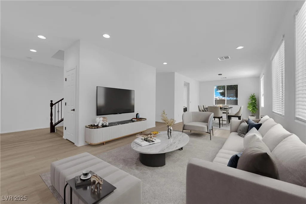 2033 Old Field, North Las Vegas, NV 89081