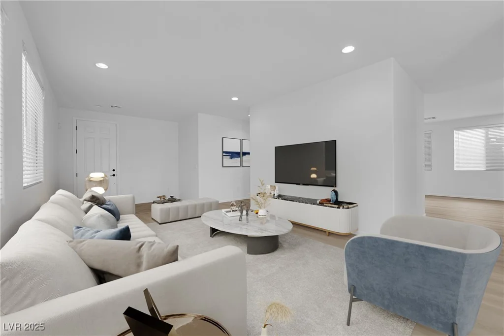 2033 Old Field, North Las Vegas, NV 89081
