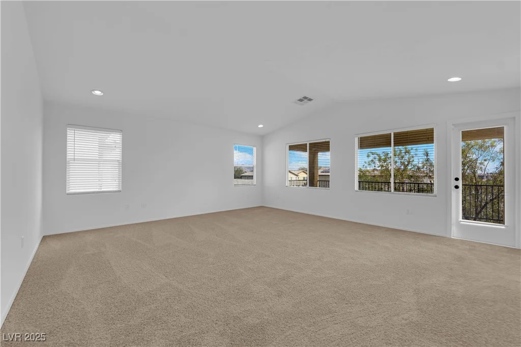 2033 Old Field, North Las Vegas, NV 89081