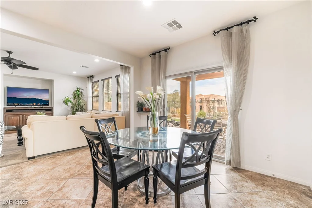 664 Orchard Course, Las Vegas, NV 89148