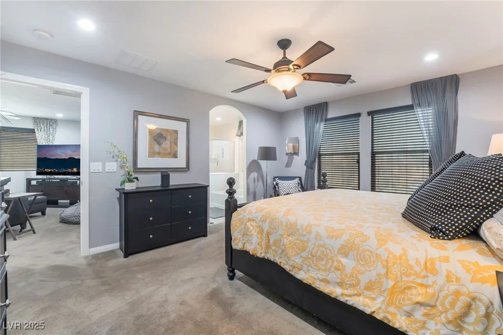 664 Orchard Course, Las Vegas, NV 89148
