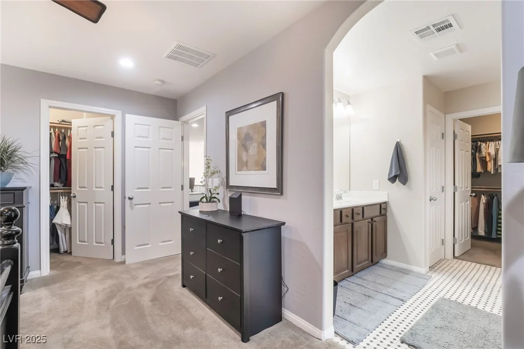 664 Orchard Course, Las Vegas, NV 89148