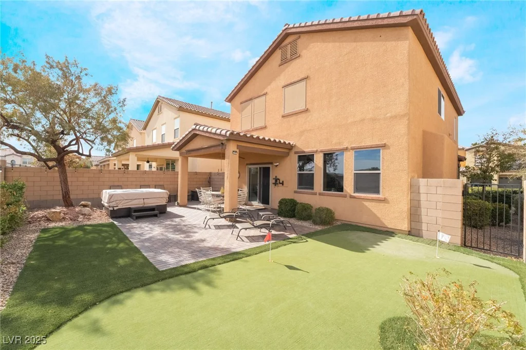 664 Orchard Course, Las Vegas, NV 89148