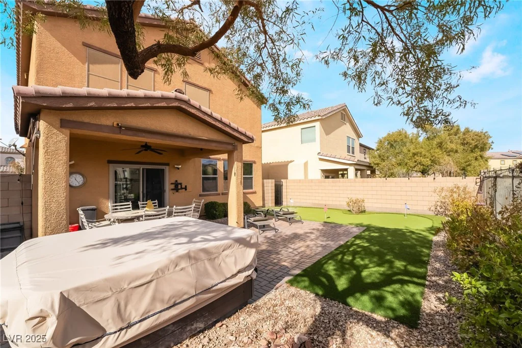 664 Orchard Course, Las Vegas, NV 89148