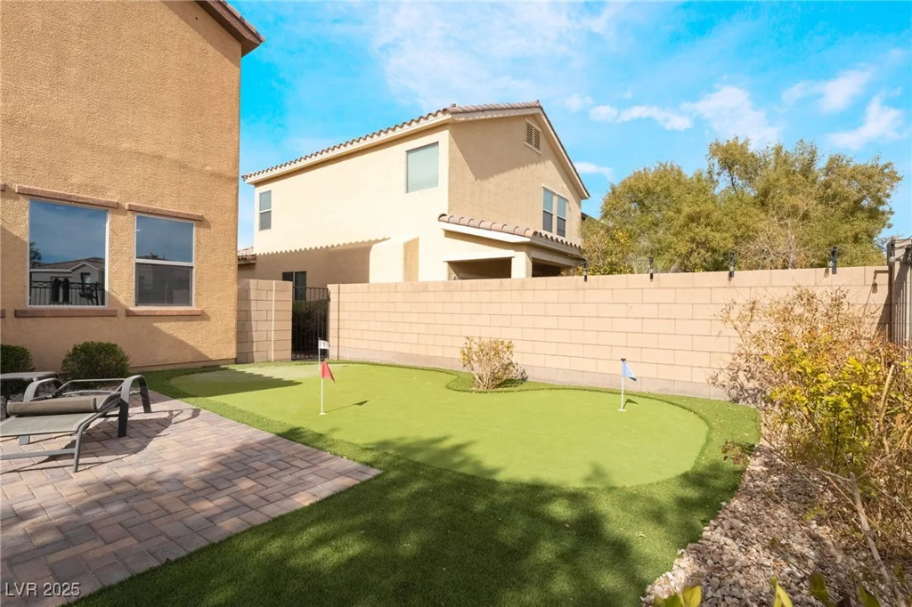 664 Orchard Course, Las Vegas, NV 89148