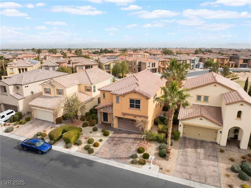 664 Orchard Course, Las Vegas, NV 89148