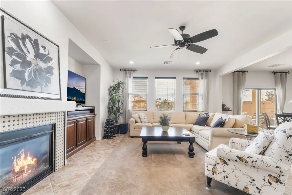 664 Orchard Course, Las Vegas, NV 89148