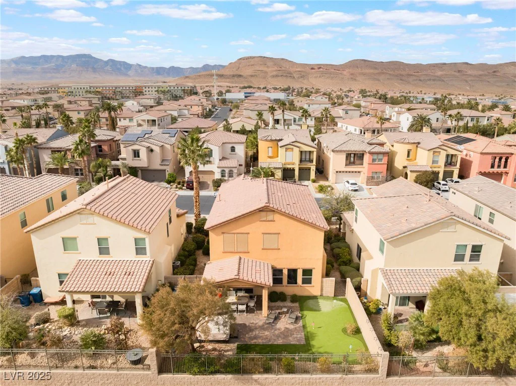 664 Orchard Course, Las Vegas, NV 89148