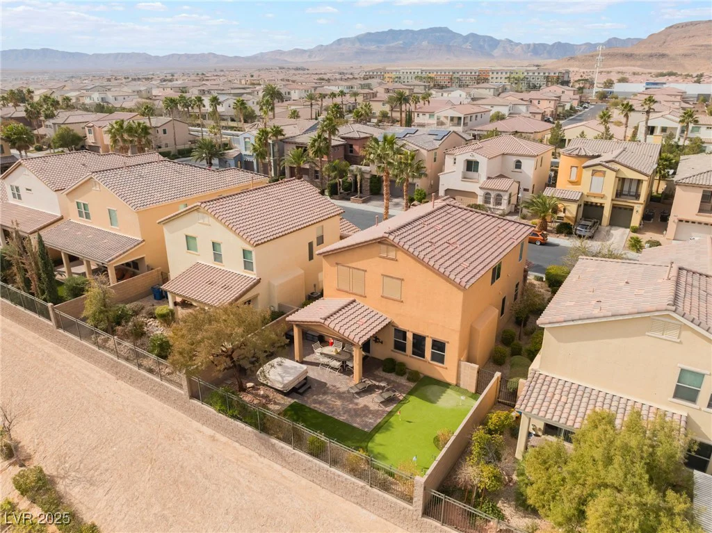 664 Orchard Course, Las Vegas, NV 89148