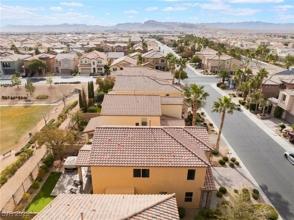 664 Orchard Course, Las Vegas, NV 89148
