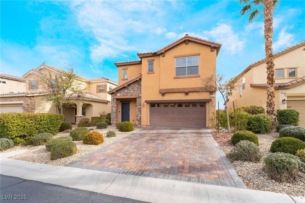 664 Orchard Course, Las Vegas, NV 89148