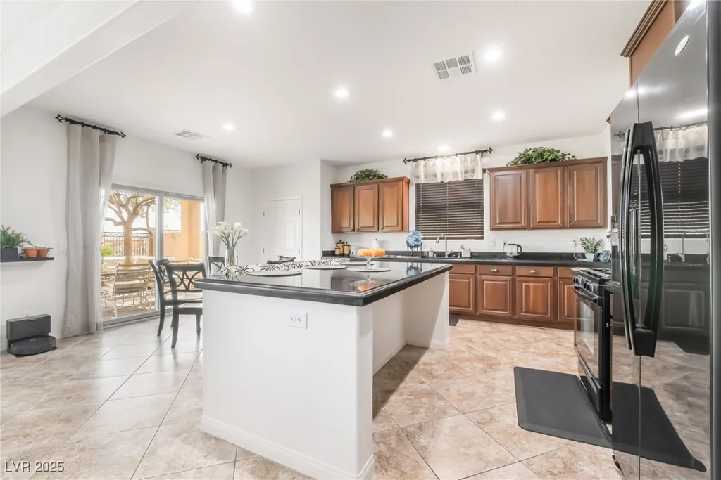 664 Orchard Course, Las Vegas, NV 89148