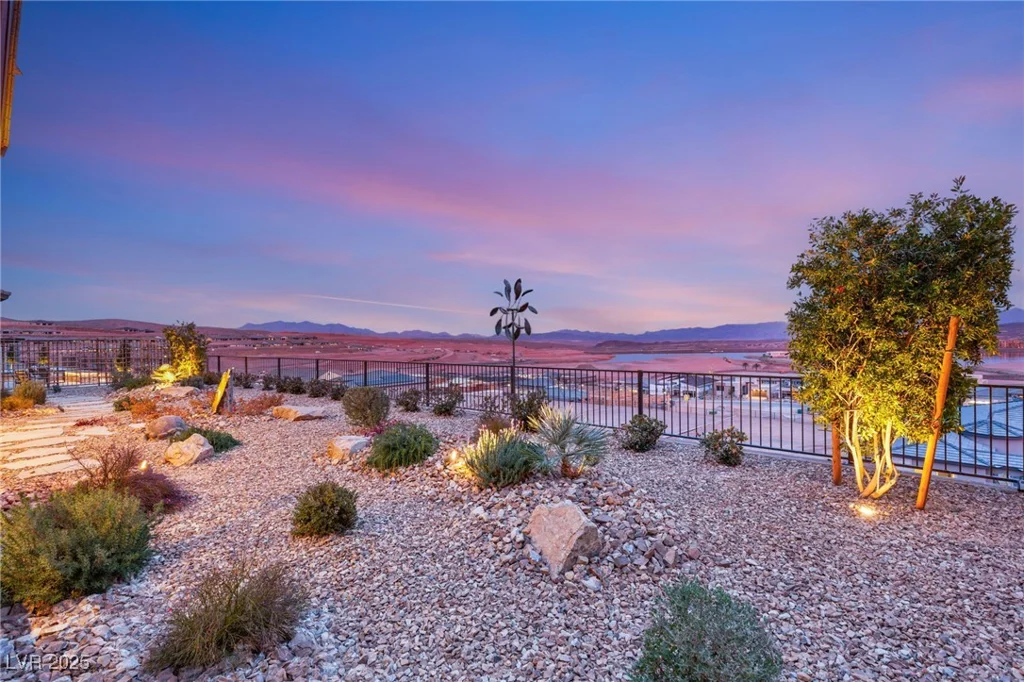 144 Stone Mesa, Henderson, NV 89011