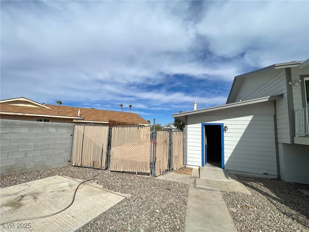 7237 William Anders, Las Vegas, NV 89145