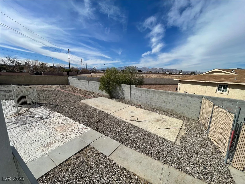 7237 William Anders, Las Vegas, NV 89145
