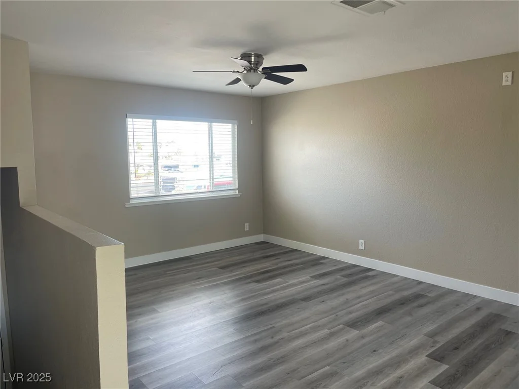 7237 William Anders, Las Vegas, NV 89145