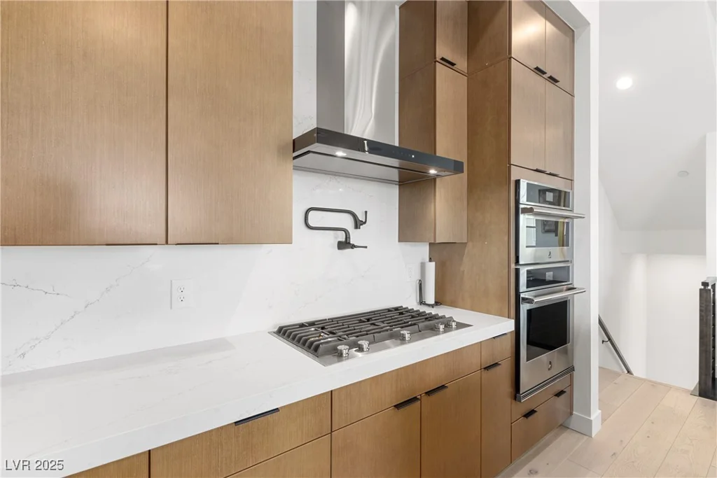671 Sentinel Spire, Las Vegas, NV 89138