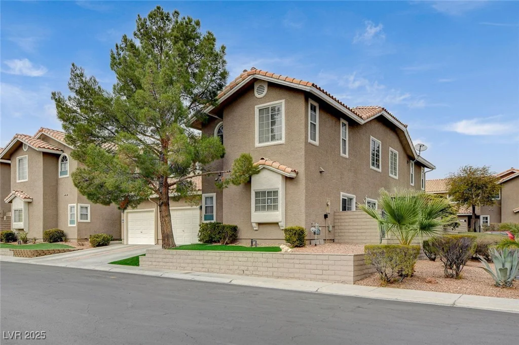 9330 Golden Timber, Las Vegas, NV 89117