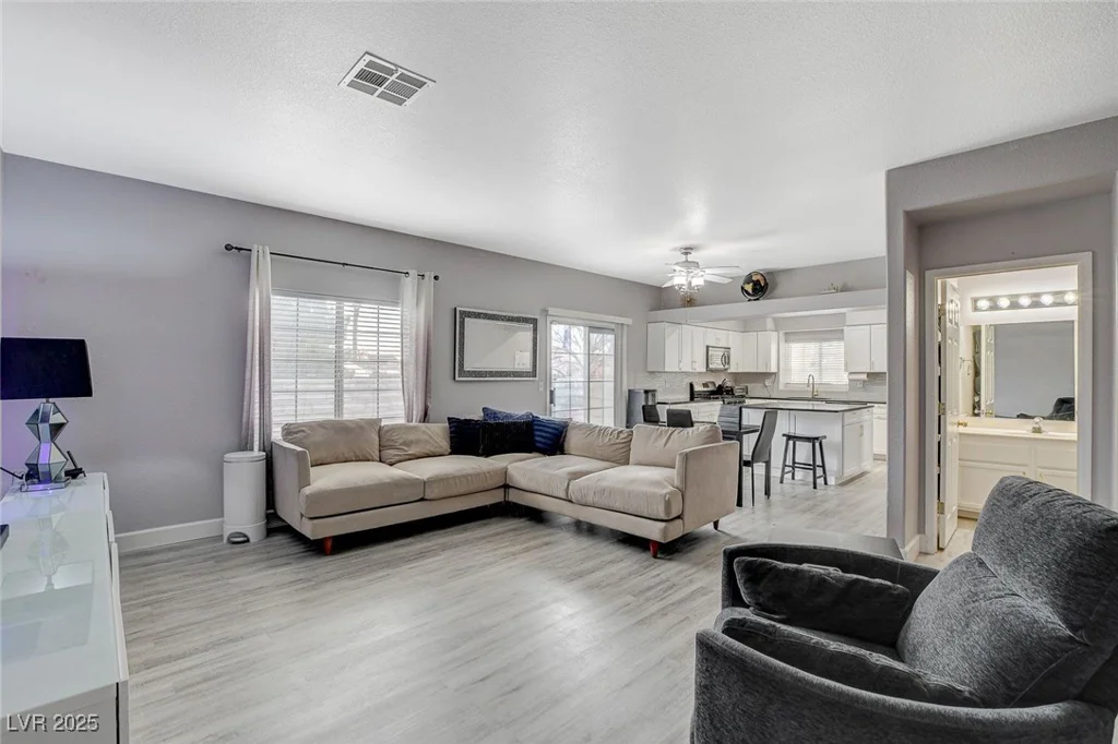 9330 Golden Timber, Las Vegas, NV 89117