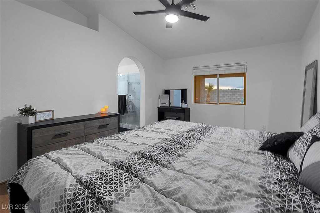 8044 Edward Baher, Las Vegas, NV 89149