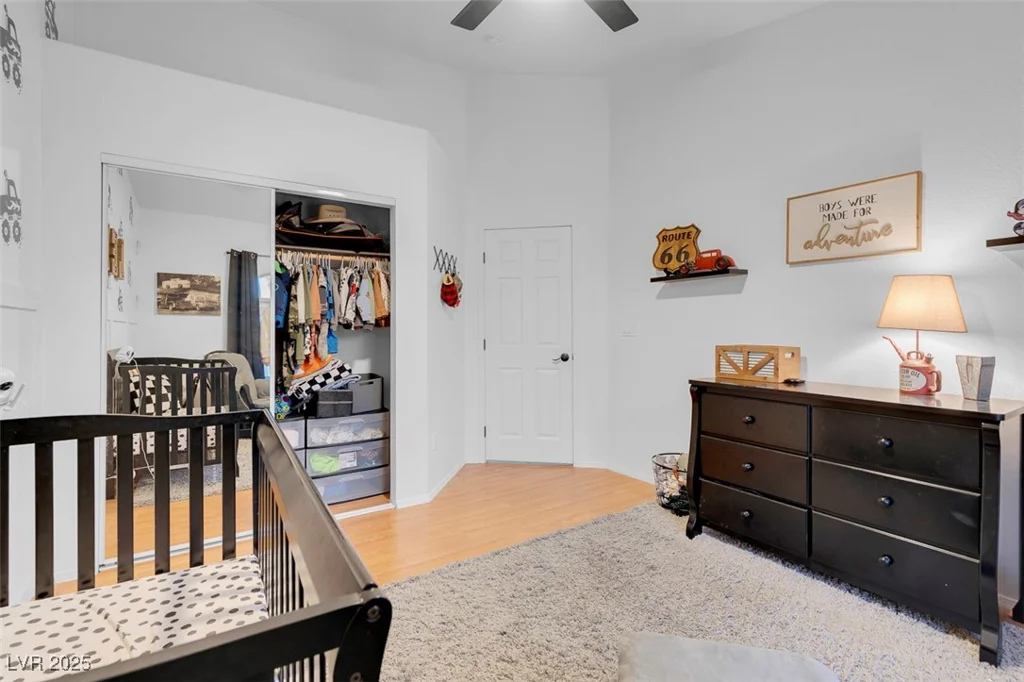 8044 Edward Baher, Las Vegas, NV 89149