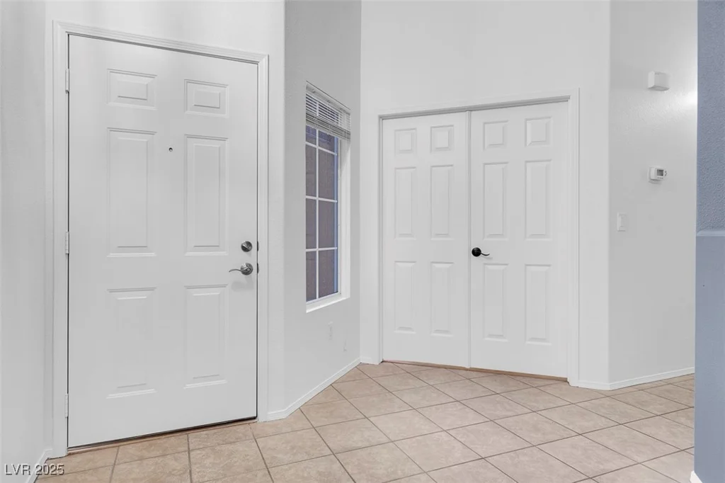 8044 Edward Baher, Las Vegas, NV 89149